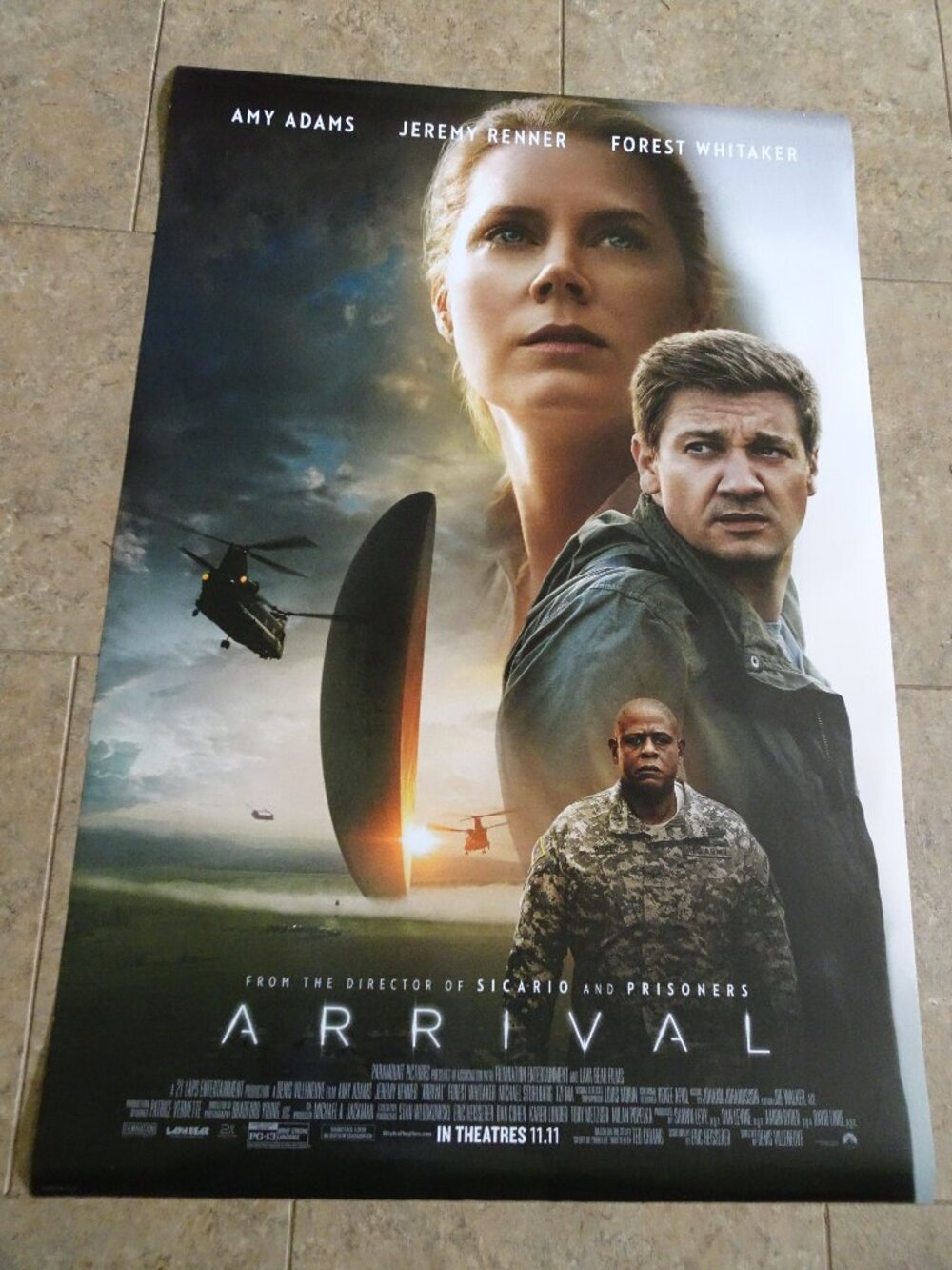 Arrival - Movie Poster with James Franco as Ian Donnelly & Amy Adams as Louise